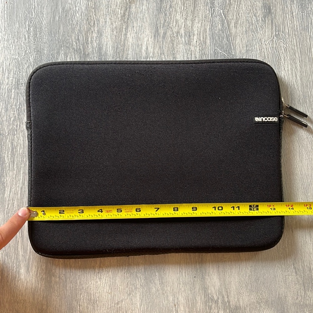Incase Laptop Case